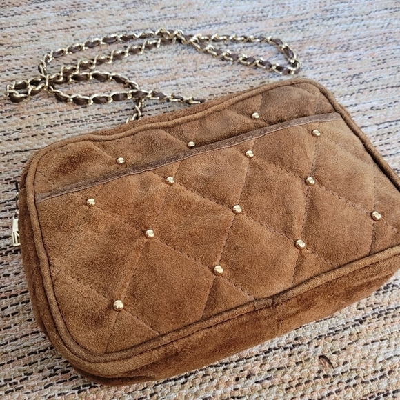 SUEDE Quilted Purse with Gold Chain Strap - Picture 6 of 6